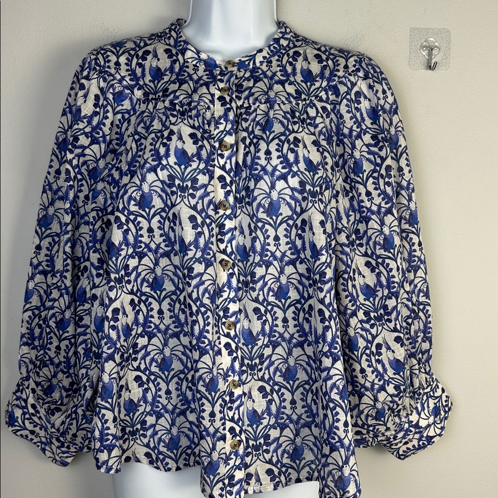 NEW Anthropologie Maeve Cockatoo Bird Blouse Button Front Shirt Balloon Sleeve M - Picture 6 of 16